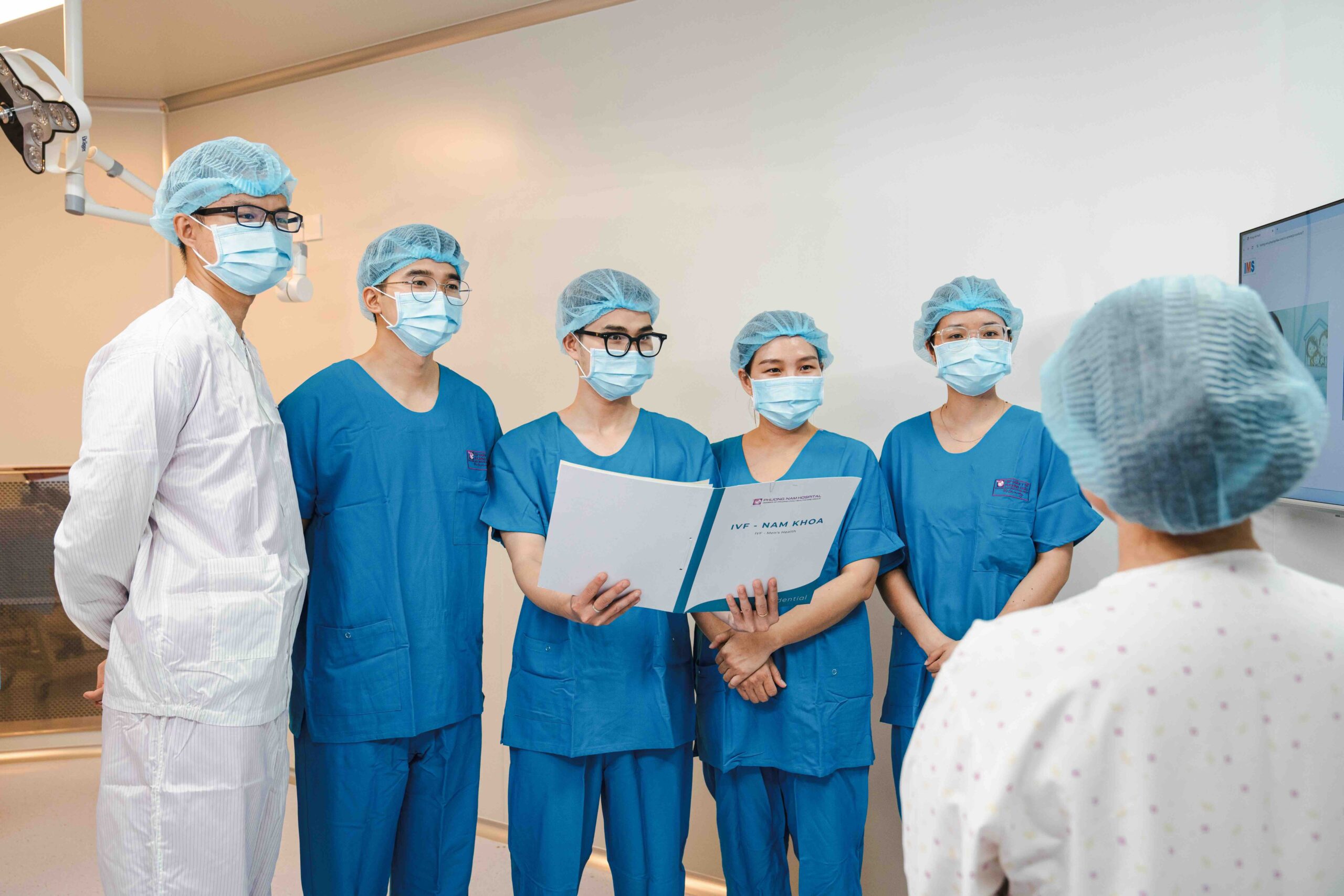 Đội ngũ Bác sĩ IVF Phương Châu Sài Gòn